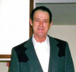 Dell E. Smith obituary photo